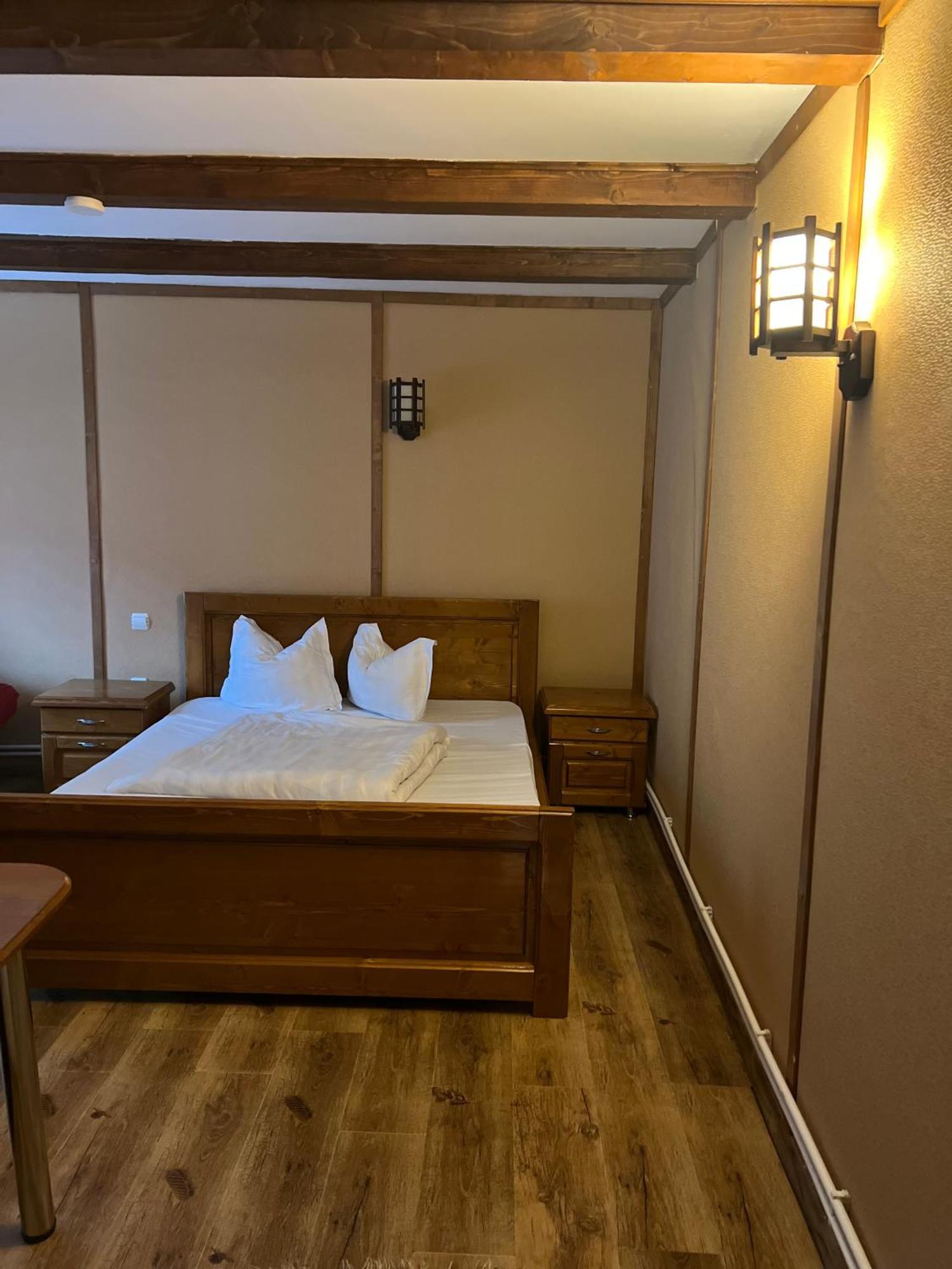Vila Speranta Arieşeni Exteriör bild